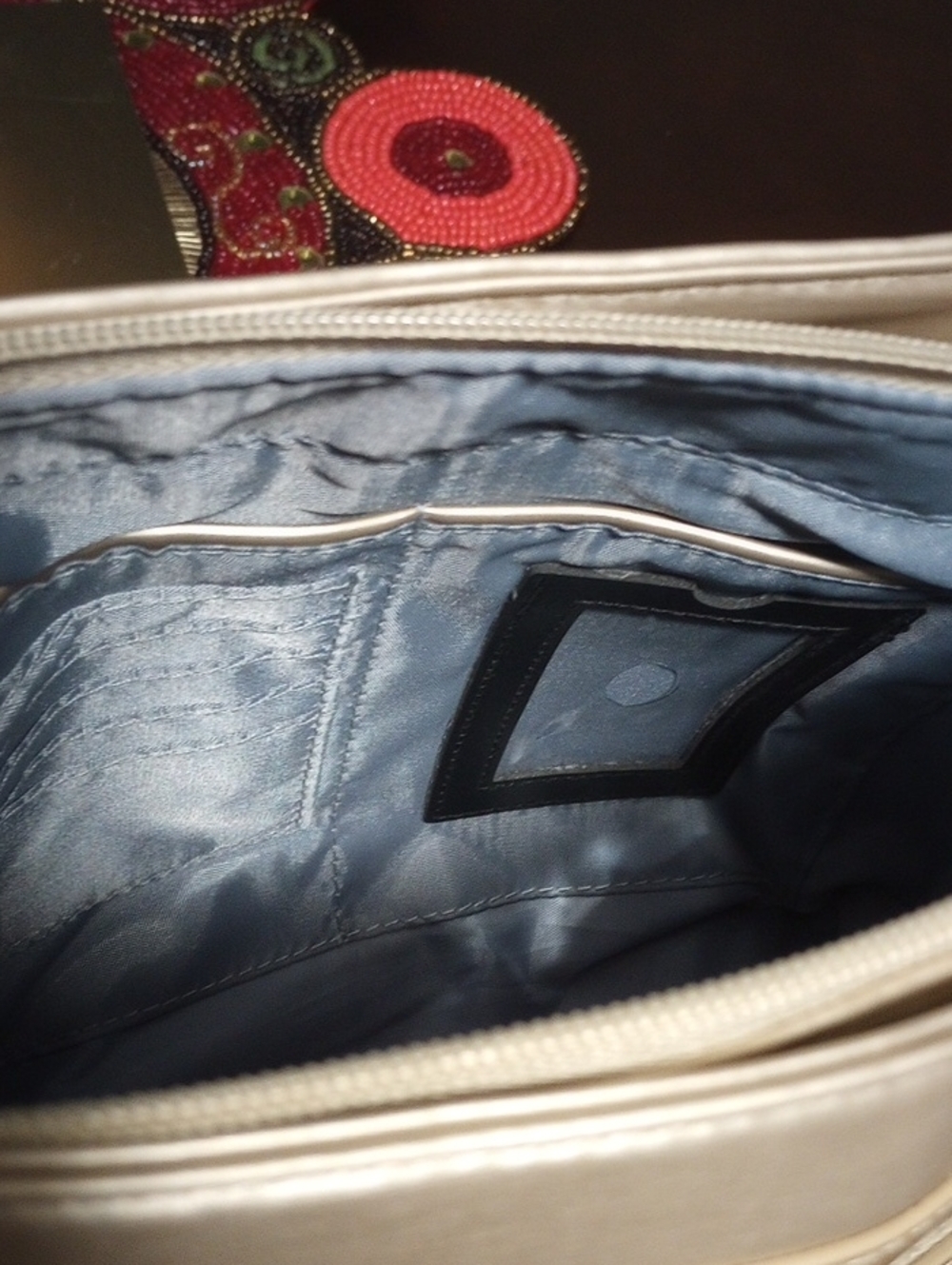 New Convertible Bag w/Two Straps - Picture 13 of 17